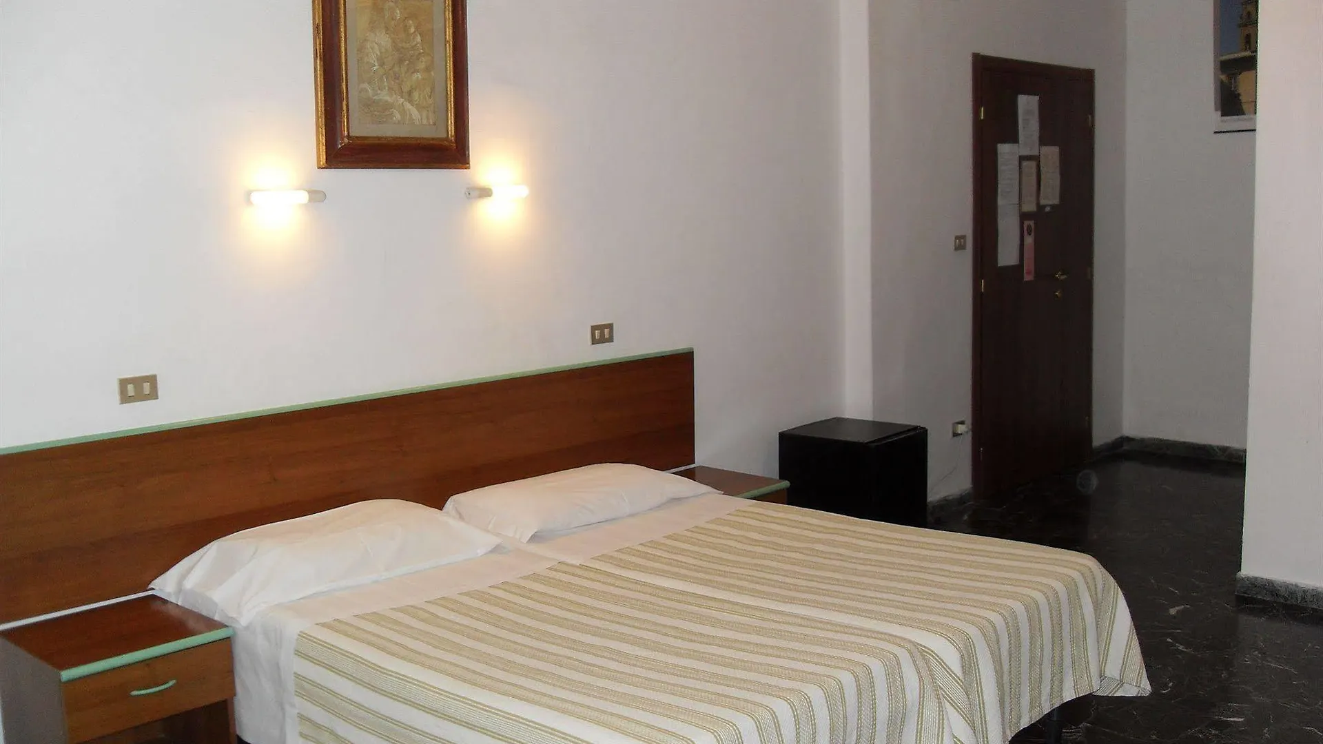 Mary'S House Hotel Firenze 0*,  Italia